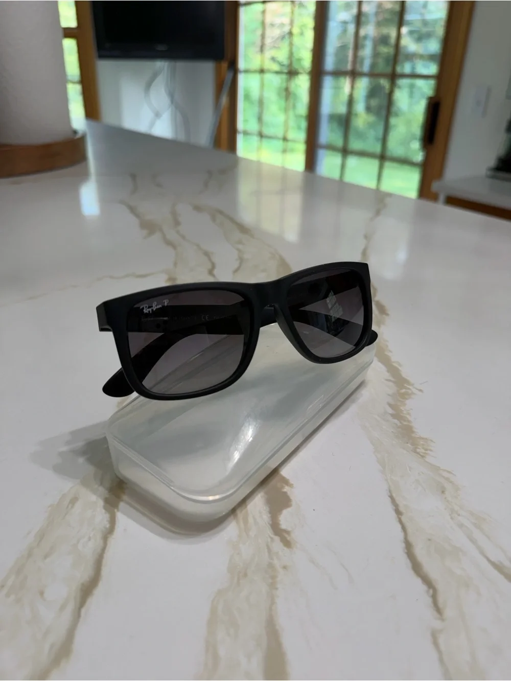 Ray-Ban Men’s Black Sunglasses with Dark Gradient Lenses